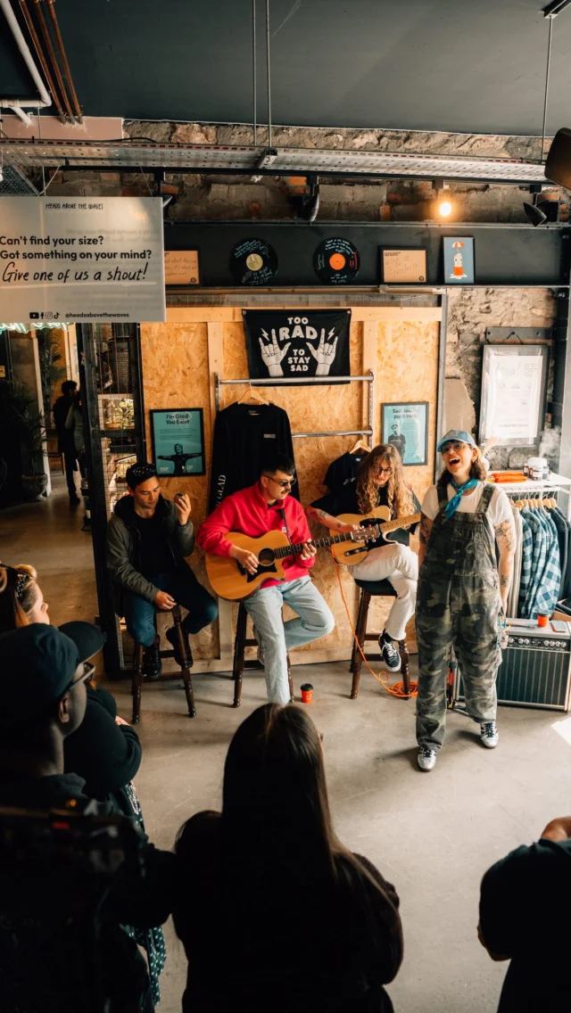A couple of weeks ago the lovely rockers @orchardslive stopped by the Heads Above The Waves shop for an intimate acoustic performance. This is an acoustic version of ‘Everlong’ by Foo Fighters. Yesss! ⁠🤘🏻
⁠
Big thanks to @bsmrocks and @noizzeuk for helping to make this happen! 🫶⁠
⁠
You can watch the full set over on our YouTube channel! Link in bio!